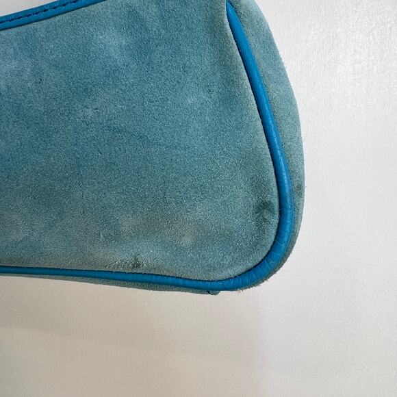 Vintage Y2K Juicy Couture Baguette Shoulder Bag Blue Leather Mini Heart Charm - Picture 9 of 11